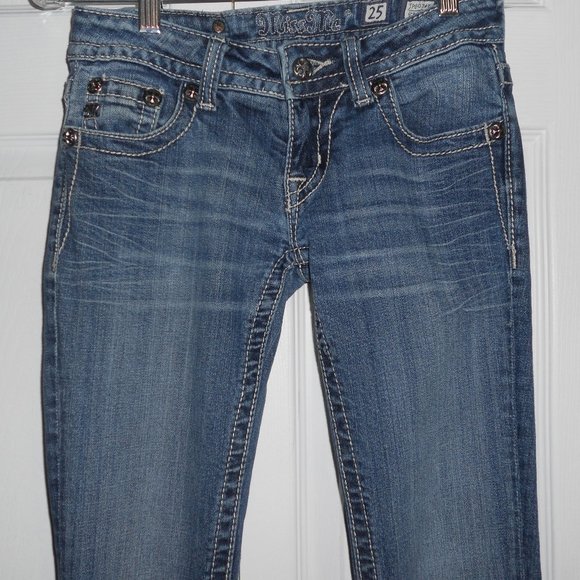 Miss Me 25 Straight Skinny Jeans Heavily Embellished Low Rise - Picture 2 of 12